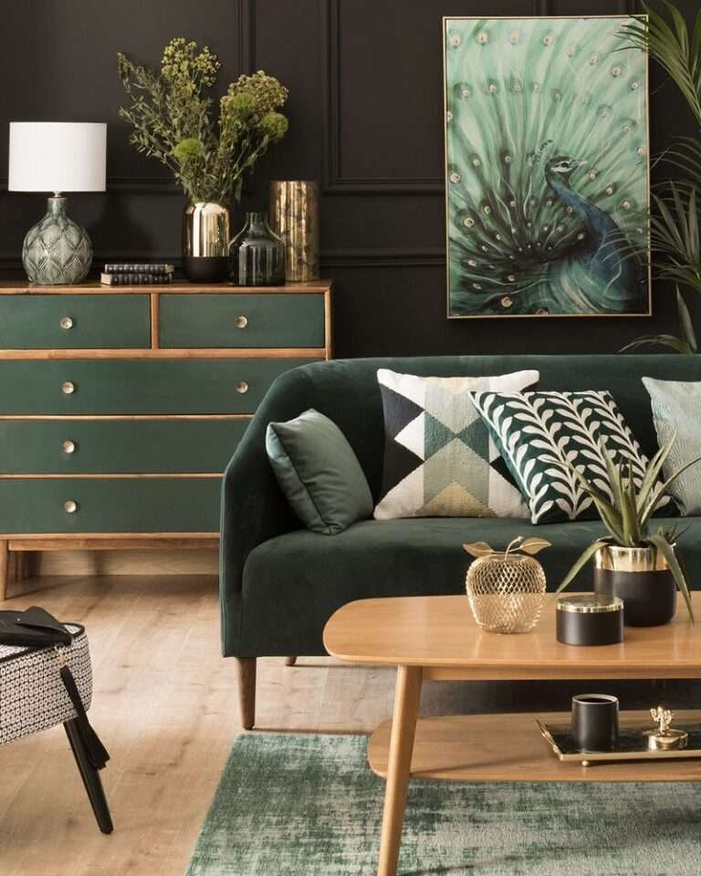 LIVING ROOM DECORATION